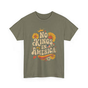 Retro Floral 70s T-Shirt for Women - No King in American Democracy